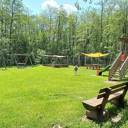 Apartamento Ruth Haus Kmb Seeblickappartement Am Ossiacher See, Hallenbad, Skiarena Gerlitzen