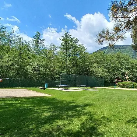 Ruth Haus Kmb Seeblickappartement Am Ossiacher Mit Direktem Seezugang, Hallenbad Bodensdorf
