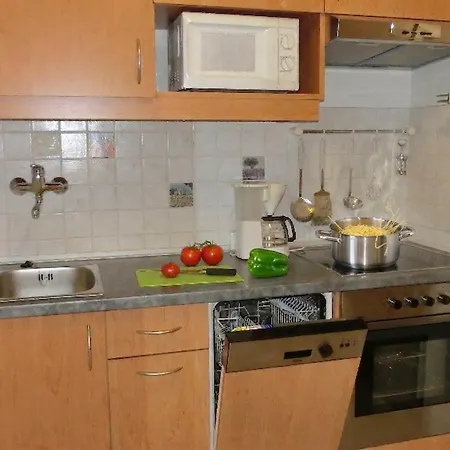 Ruth Haus Kmb Seeblickappartement Am Ossiacher See, Hallenbad, Skiarena Gerlitzen Апартаменты