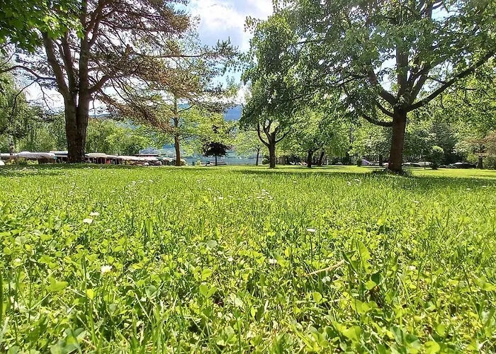 Apartamento Ruth Haus Kmb Seeblickappartement Am Ossiacher See, Hallenbad, Skiarena Gerlitzen