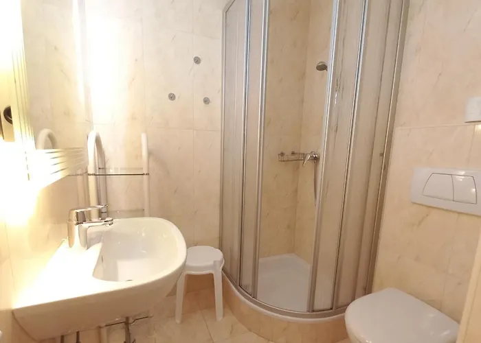 Ruth Haus Kmb Seeblickappartement Am Ossiacher See, Hallenbad, Skiarena Gerlitzen Bodensdorf